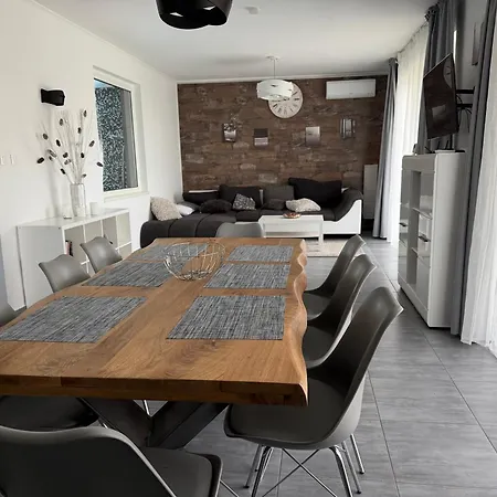 121 Apartmán *
